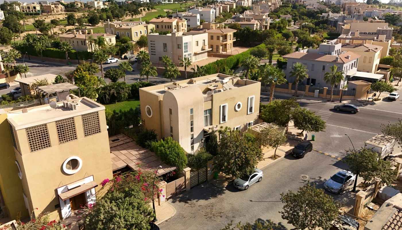 واجهة فلل وعمارات فاخرة في مدينة الشروق ضمن مشروعات العربي للتطوير العقاري