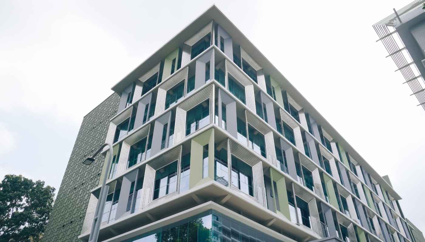 مشروعات عمرانية حديثة في مصر توضح التطوير العقاري والنمو العمراني